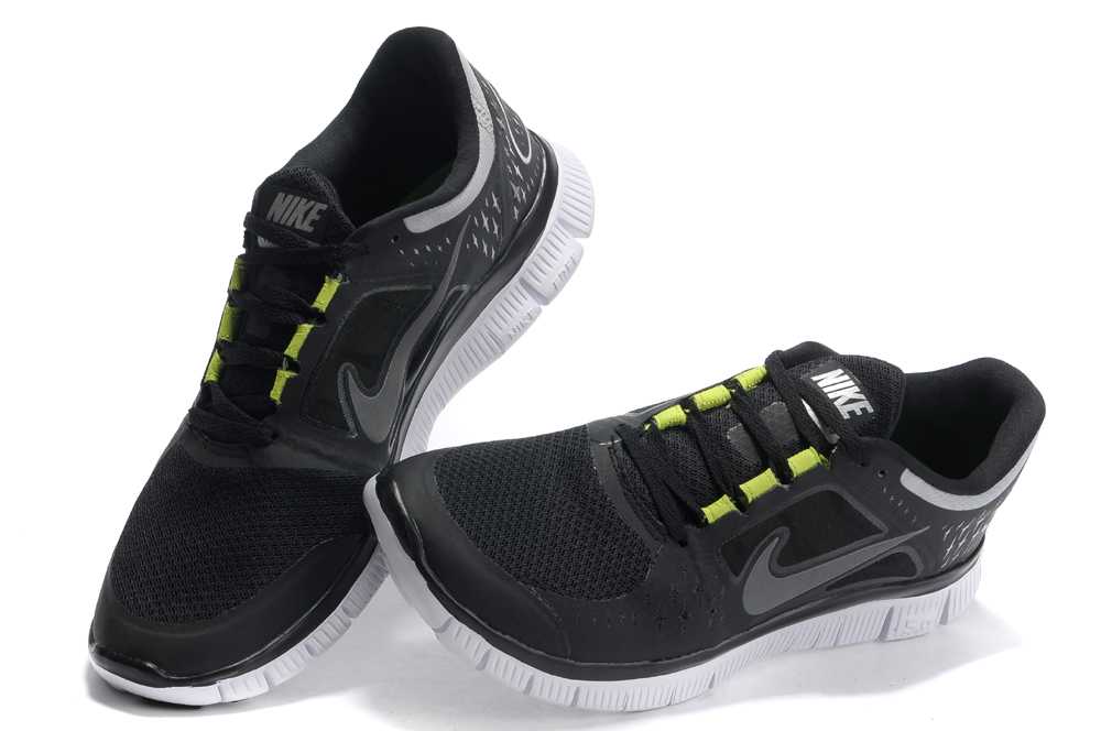 nike chaussures free en stock